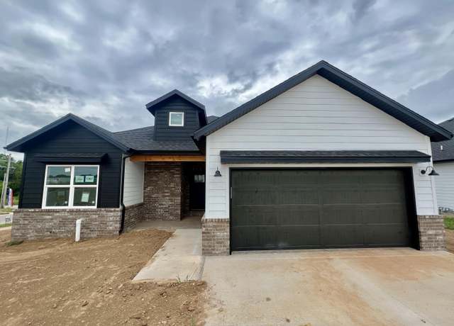 Property at 1367 N Harper Ridge Dr, Republic, MO 65738, 3 beds, 2 baths