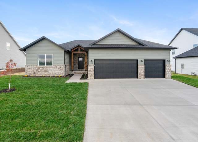 Property at 147 E Chloe Ln, Republic, MO 65738, 4 beds, 2 baths