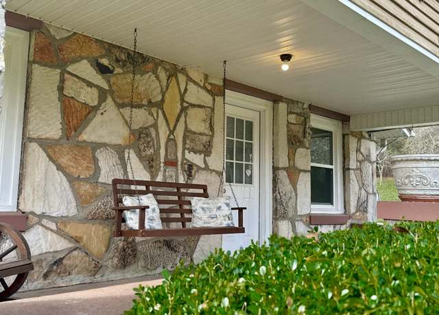 Property at 1380 County Road 219, Thayer, MO 65791, 2 beds, 1 bath
