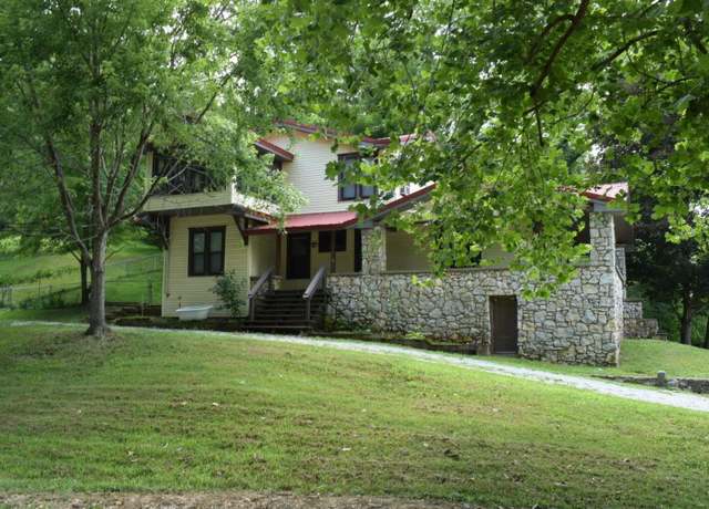 Property at 122 Kerr Rd, Clever, MO 65631, 3 beds, 2 baths
