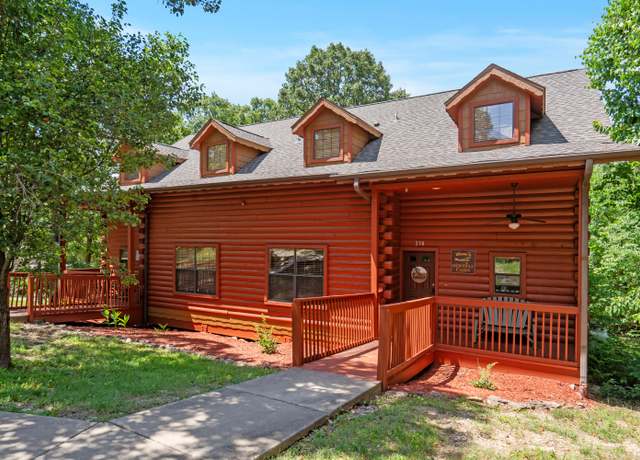 Property at 238 Oakridge Rd, Branson, MO 65616, 3 beds, 2 baths