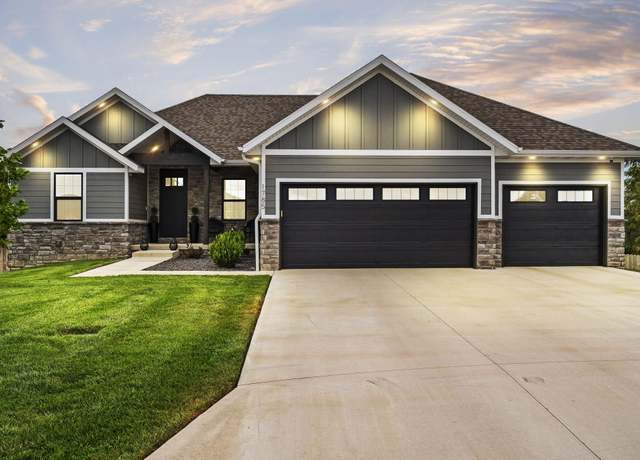 Property at 1785 E Vicksburg Pass, Republic, MO 65738, 5 beds, 3 baths