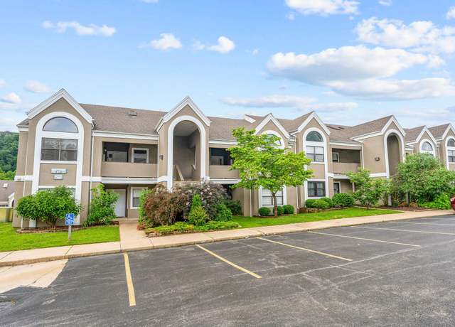 Property at 280 Wimbledon Dr #8, Branson, MO 65616, 4 beds, 3 baths