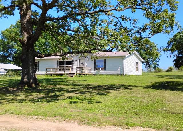 Property at 3917 County Road 4220, West Plains, MO 65775, 3 beds, 2 baths