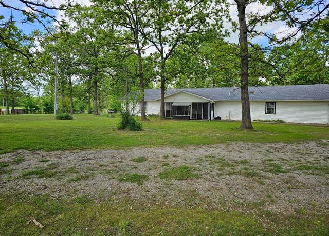 Property at 31932 Highway 5, Lebanon, MO 65536, 3 beds, 2.5 baths