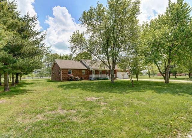 Property at 13860 Lawrence 1158, Mt Vernon, MO 65712, 3 beds, 2 baths