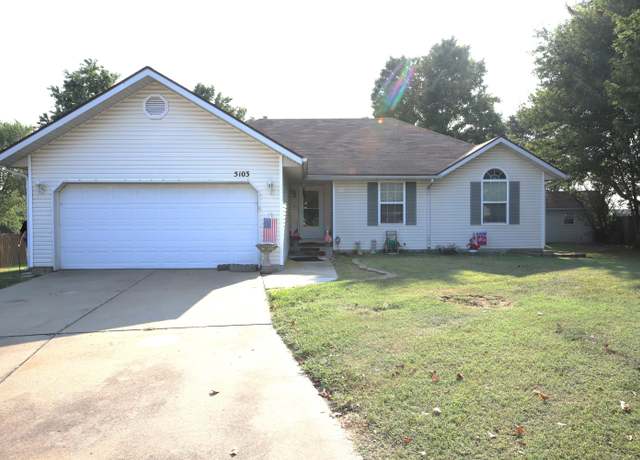 Property at 5103 N Graybrooke Dr, Ozark, MO 65721, 3 beds, 2 baths