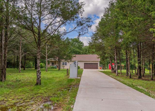 Property at 620 Dartmoore Dr, Rogersville, MO 65742, 4 beds, 3 baths