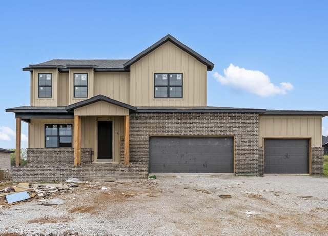Property at 6035 S Clay Ave, Springfield, MO 65810, 4 beds, 3 baths