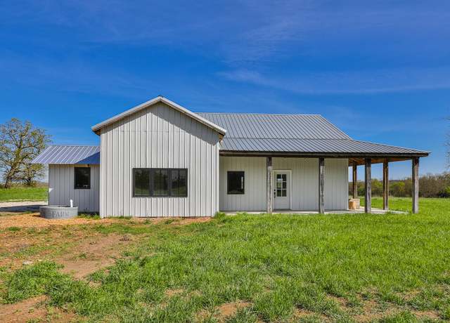 Property at 2107 E 530th Rd, Pleasant Hope, MO 65725, 3 beds, 2 baths