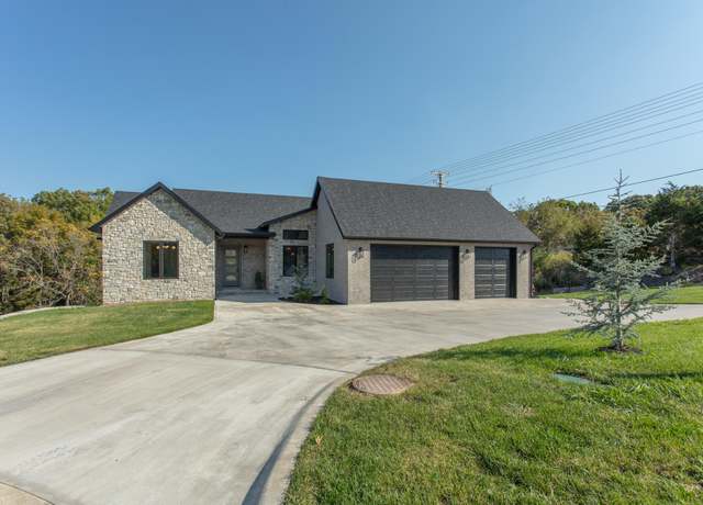 Property at 341 W Monarchwood Dr, Nixa, MO 65714, 5 beds, 4 baths