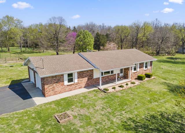 Property at 5934 N Farm Road 171, Springfield, MO 65803, 3 beds, 1.5 baths