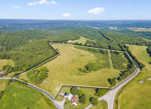 Property at 131 Mule Barn Dr, Cape Fair, MO 65624