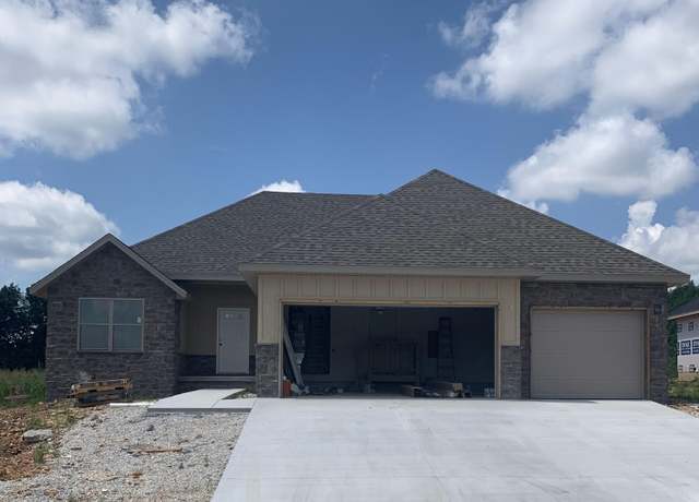 Property at 3020 E Heritage St, Republic, MO 65738, 3 beds, 2 baths