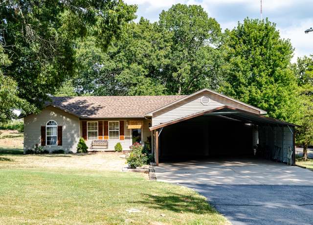 Property at 11563 Farm Road 2192, Cassville, MO 65625, 3 beds, 2 baths