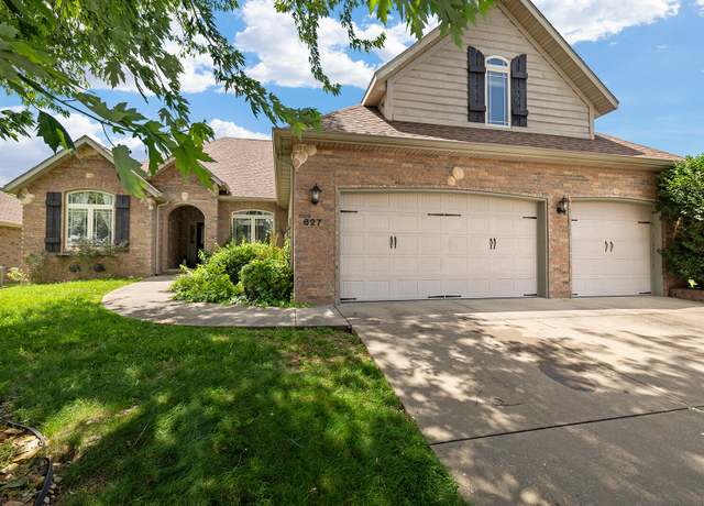 Property at 627 N Rockingham Ave, Nixa, MO 65714, 4 beds, 3 baths