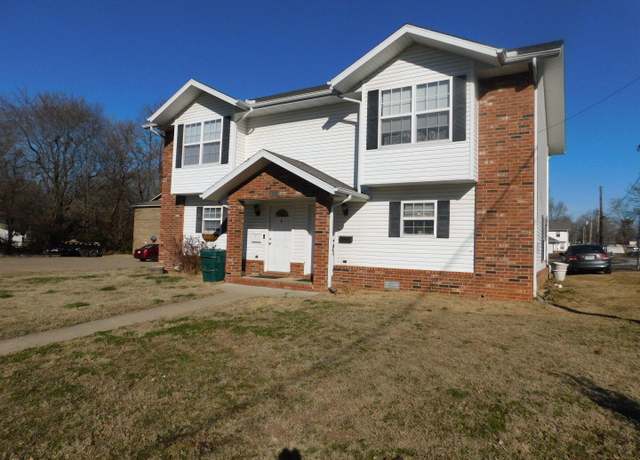 Property at 406 W Cale, Monett, MO 65708, 4 beds, 1 bath