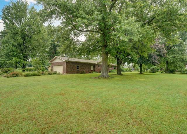 Property at 830 S Miller Rd, Willard, MO 65781, 3 beds, 2.5 baths