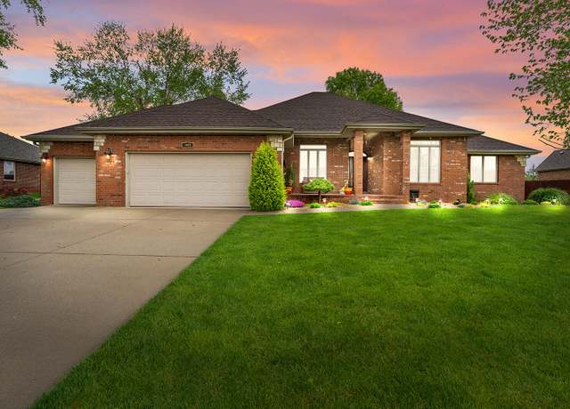 Property at 1002 N 23rd Ave, Ozark, MO 65721, 3 beds, 2.5 baths