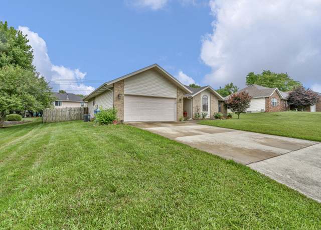 Property at 676 E Gallup Hill Rd, Nixa, MO 65714, 3 beds