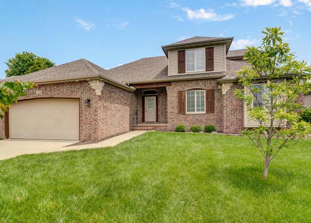 Property at 276 Steury Rd, Springfield, MO 65809, 5 beds, 3 baths