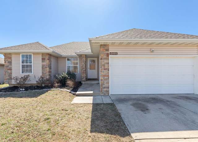 Property at 2480 W Brook Ridge St, Springfield, MO 65803, 3 beds, 2 baths