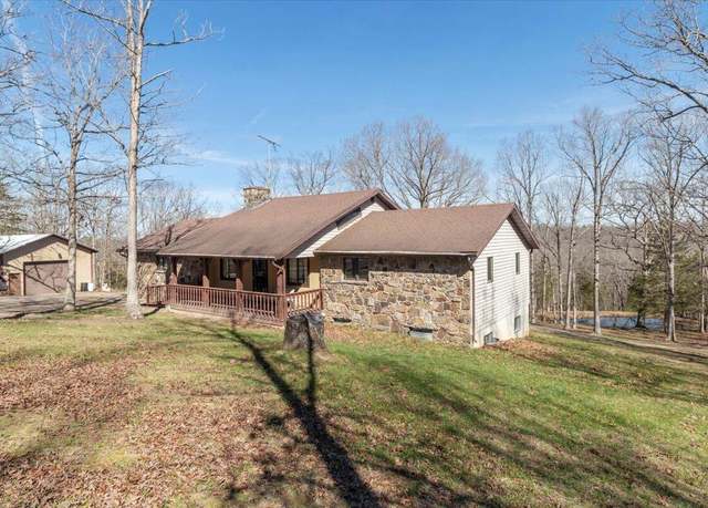 Property at 137 Schieler Ln, Isabella, MO 65676, 4 beds, 4 baths