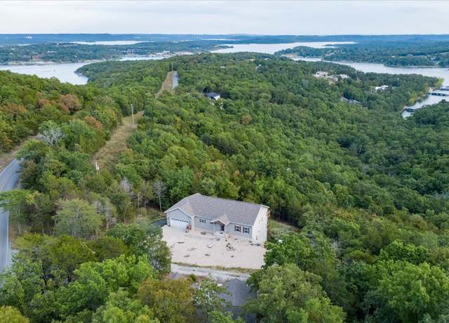 Property at 3133 Talking Rocks Rd, Reeds Spring, MO 65737, 5 beds, 3.5 baths