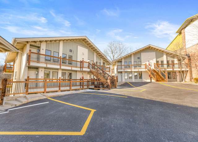 Property at 403 Veterans Blvd Unit 101 (I1), Branson, MO 65616, 2 beds, 2 baths
