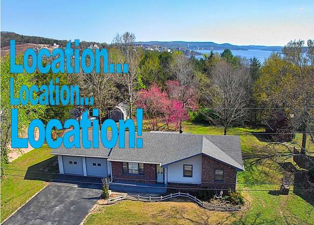 Property at 170 Ho Hum Trl, Hollister, MO 65672, 3 beds, 2 baths