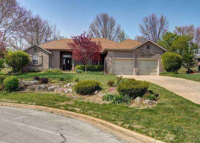 Property at 3121 W Buckshot Ln, Springfield, MO 65810, 3 beds, 2 baths