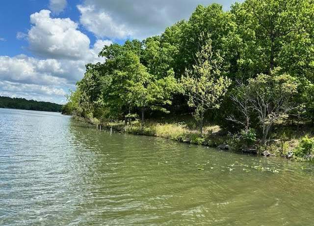 Property at 1303 View Park Cir, Horseshoe Bend, AR 72512