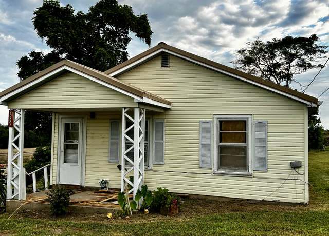 Property at 28887 Us Highway 54, Preston, MO 65732, 2 beds, 1 bath