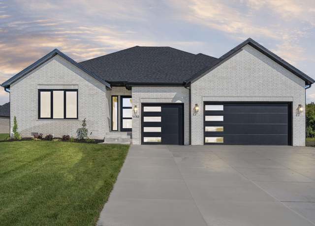 Property at 5153 E Barbarosa Ct, Springfield, MO 65802, 4 beds, 2.5 baths
