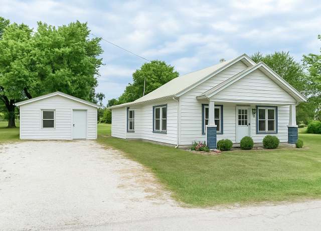 Property at 505 S Chestnut St, Stockton, MO 65785, 2 beds, 1 bath
