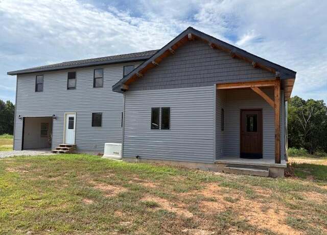 Property at 650 Dogwood Springs Rd, Galena, MO 65656, 4 beds, 2.5 baths
