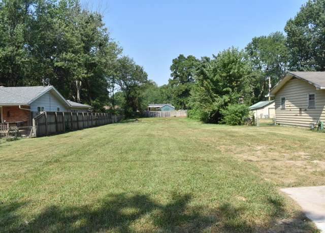 Property at 2043 S Hampton Ave, Springfield, MO 65807