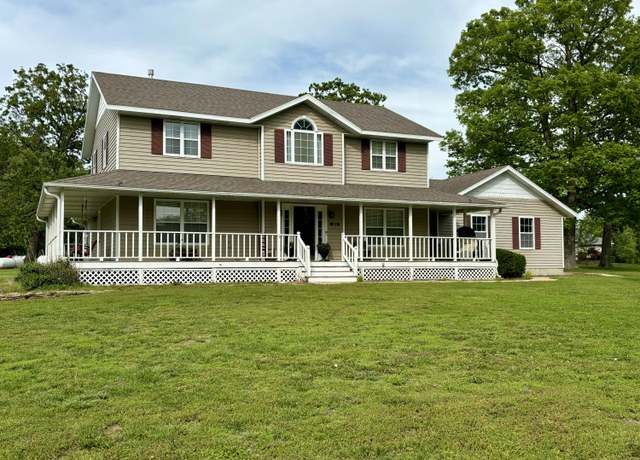 Property at 1352 Deer Ln, Mt Vernon, MO 65712, 3 beds, 2.5 baths