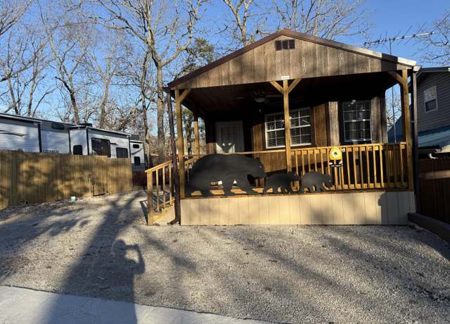 Property at 142 Bee Hive Trl, Hollister, MO 65672, 1 bed, 1 bath