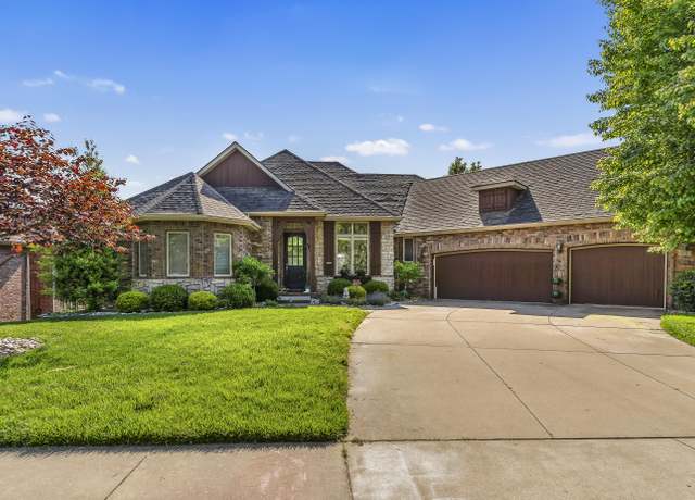Property at 5998 S Parkhaven Ln, Springfield, MO 65810, 5 beds, 3 baths
