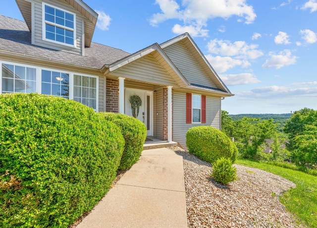 Property at 181 Rosewood Ln, Branson, MO 65616, 3 beds, 2 baths