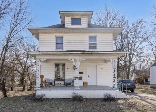Property at 1120 W Hamilton St, Springfield, MO 65802, 4 beds, 2 baths