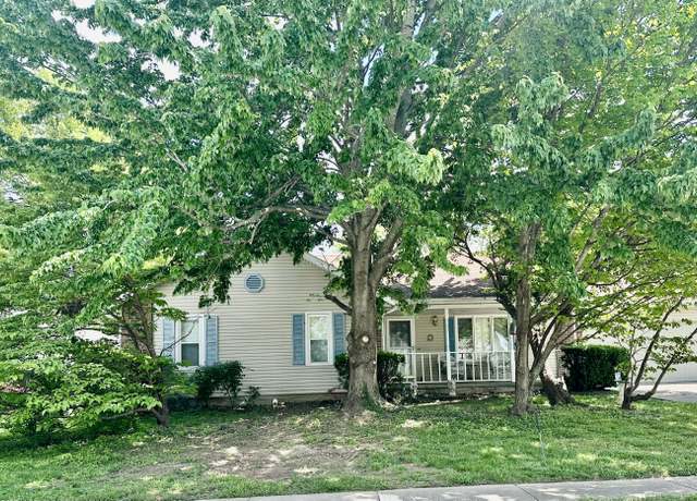 Property at 2946 S Quail Ct, Springfield, MO 65807, 3 beds, 2 baths
