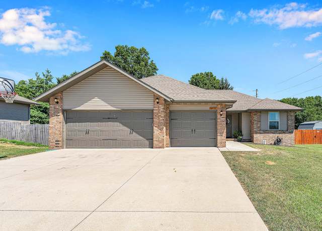Property at 505 S Forest Ln, Republic, MO 65738, 3 beds, 2 baths