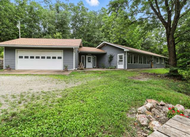 Property at 2978 Timberline Ln, Mountain Grove, MO 65711, 2 beds, 2 baths
