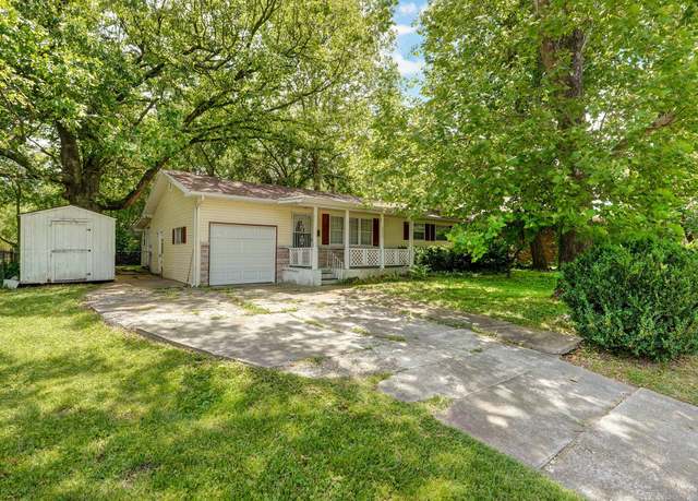 Property at 2536 N Boonville Ave, Springfield, MO 65803, 3 beds, 2 baths