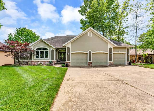 Property at 3318 Winged Foot Dr, Nixa, MO 65714, 5 beds, 3 baths
