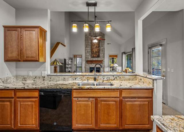 Property at 1241 Golf Dr, #3, Branson West, MO 65737, 3 beds, 3 baths
