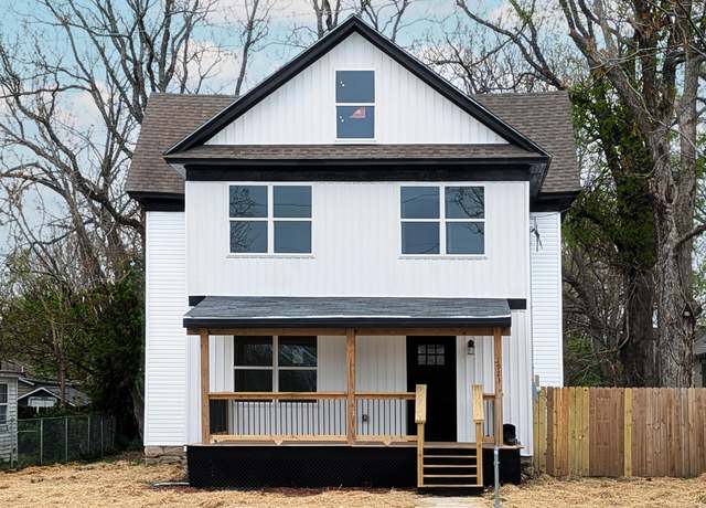 Property at 1923 N Campbell Ave, Springfield, MO 65803, 4 beds, 2 baths