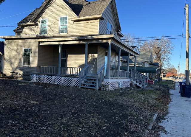 Property at 512 W Daugherty St, Webb, MO 64870, 3 beds, 2 baths